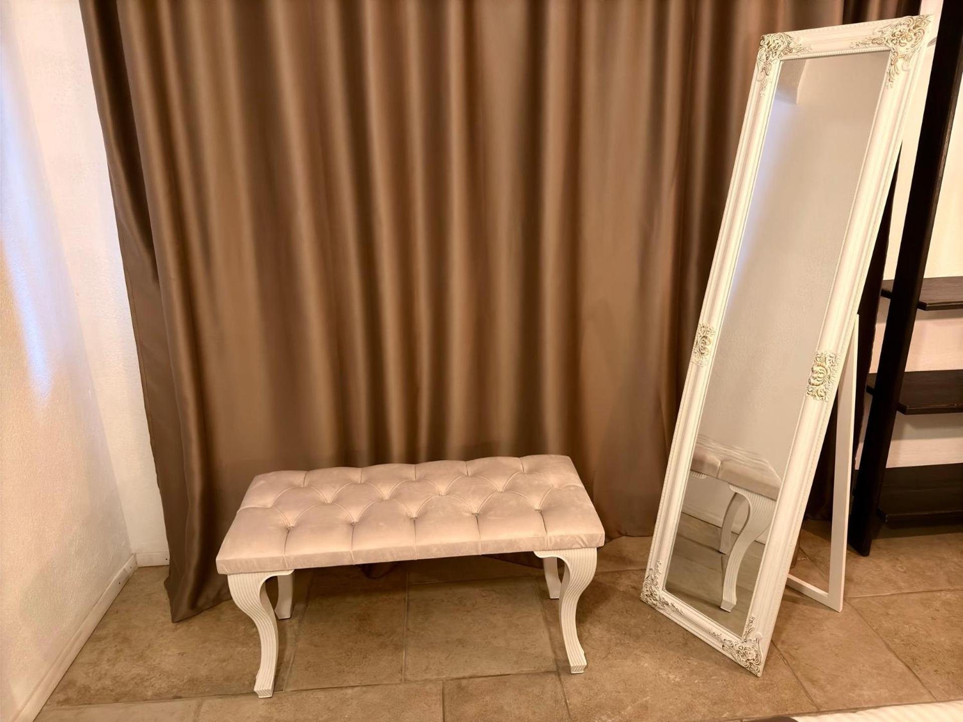 Arthotel Oscar Ii