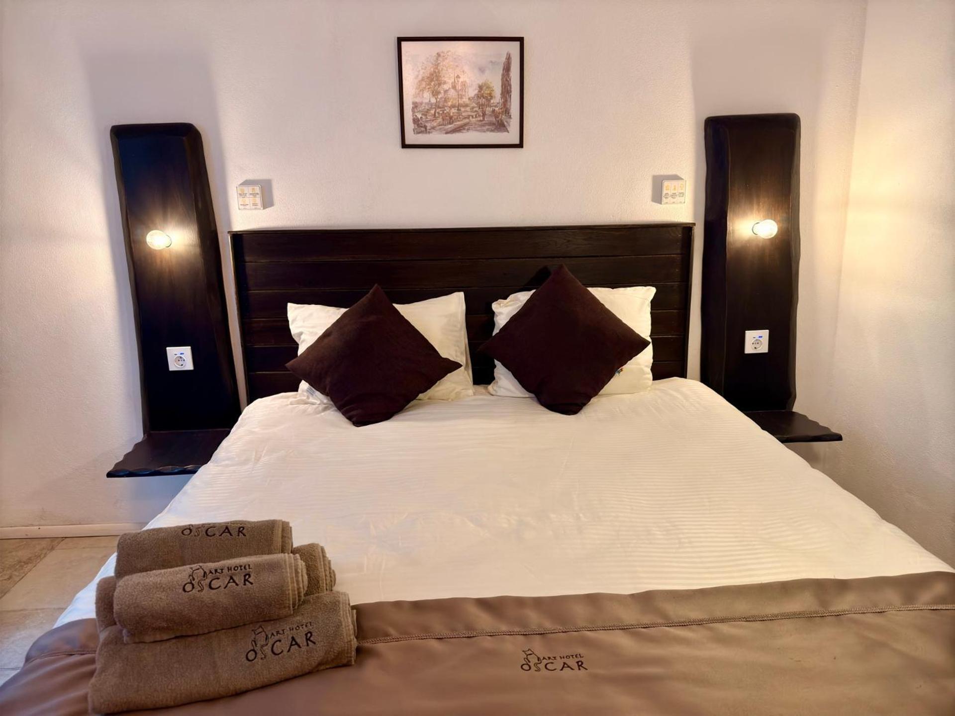 Arthotel Oscar Ii